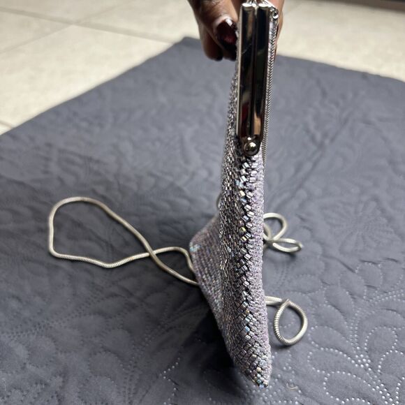 VALERIE STEVENS Lavender Beaded Evening Bag/Clutch w/Silver Metal Chain Strap - Picture 9 of 10